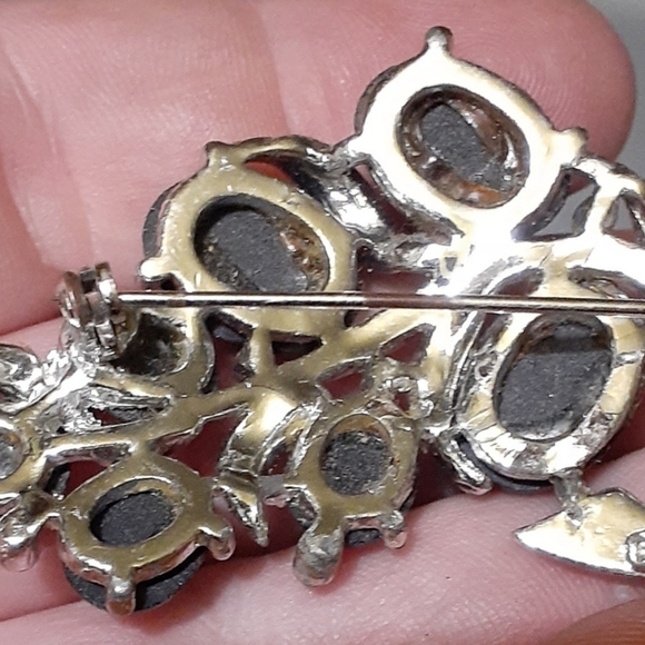 Vtg Arthur Pepper ART Black  Gripoix Cabochon Silver Cluster Pin Brooch - Picture 2 of 2